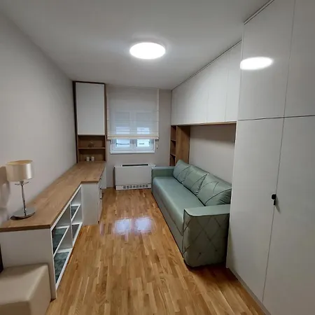 Apartman Royal Apartamento *